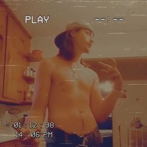 Meet your Posher, Caleb